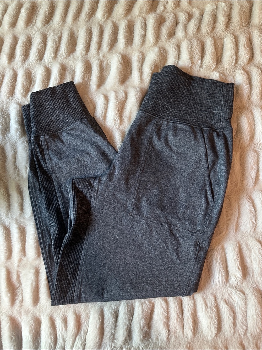 Athleta Venice Joggers Size Small